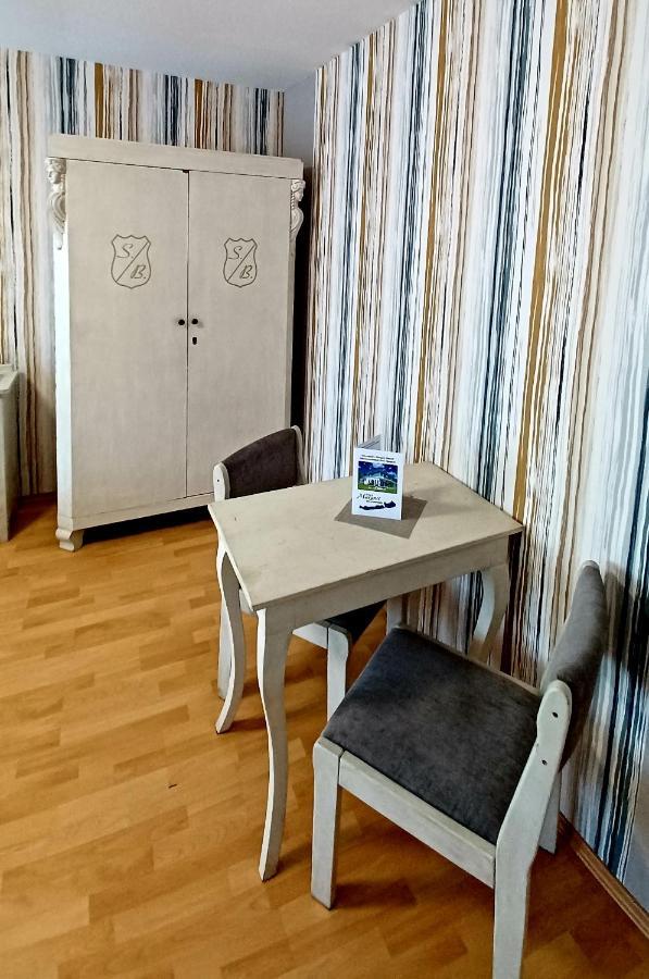 לינה וארוחת בוקר באלאטונפורד Margret Haus מראה חיצוני תמונה