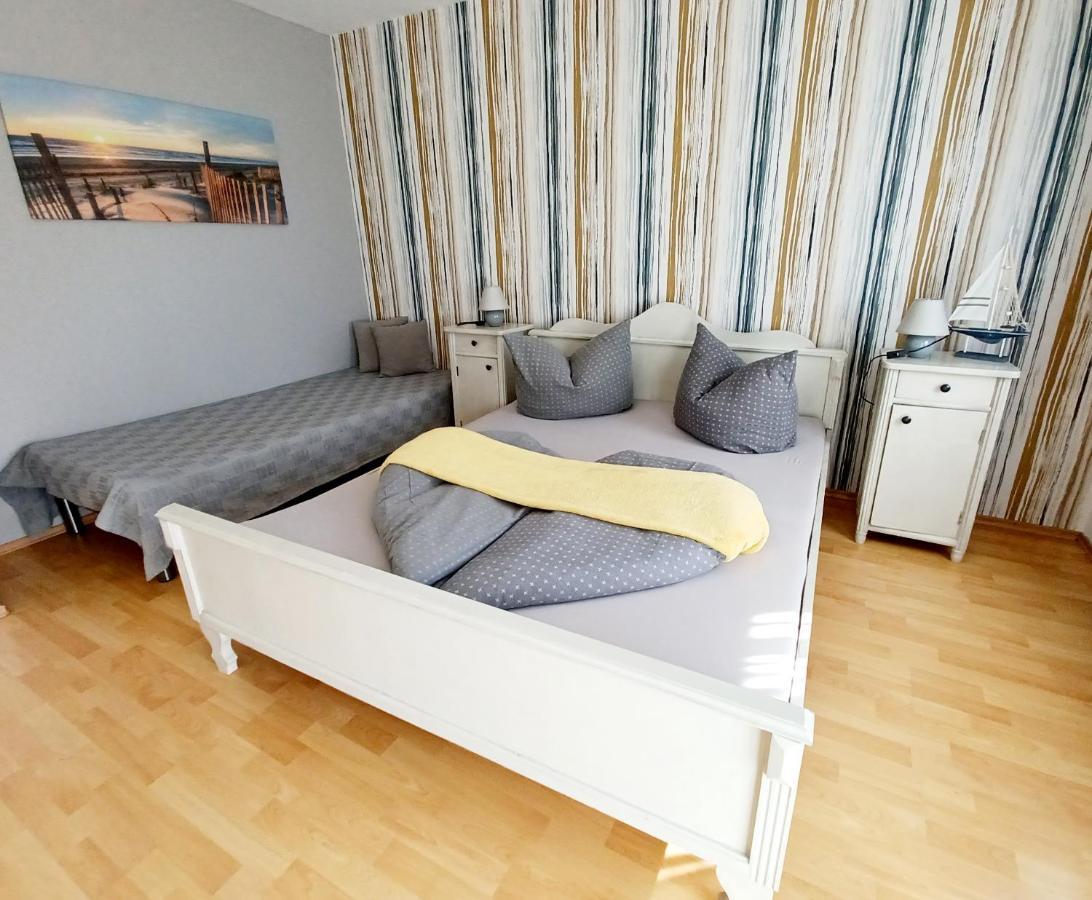לינה וארוחת בוקר באלאטונפורד Margret Haus מראה חיצוני תמונה